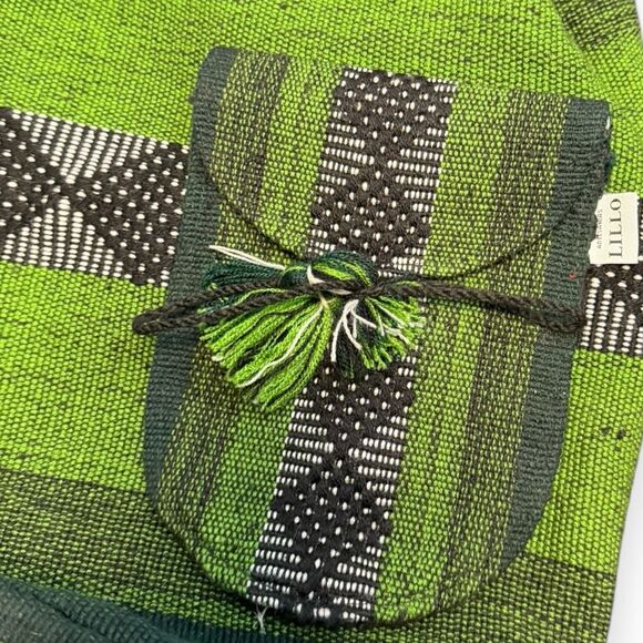 ARTESANÍAS LILLO Women’s Green Black Woven Backpack Bag - Picture 5 of 7